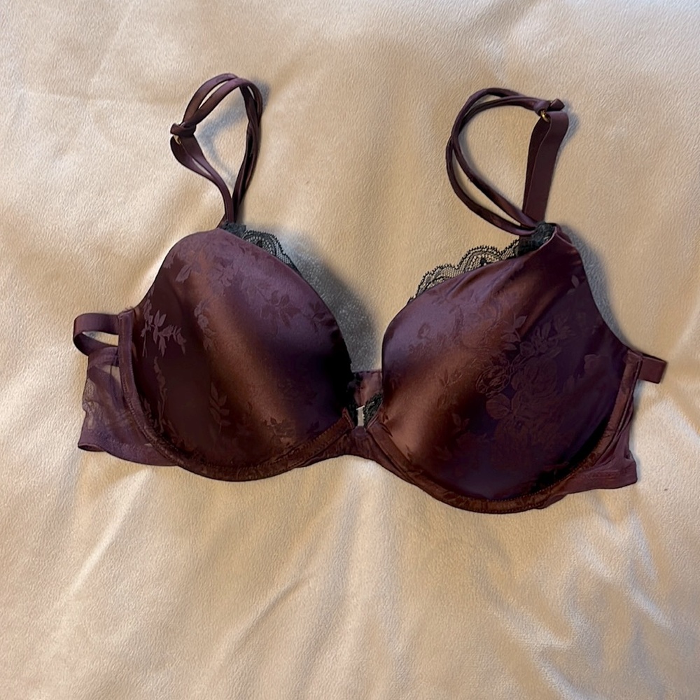 BS bra burgundy with black trim padded push up